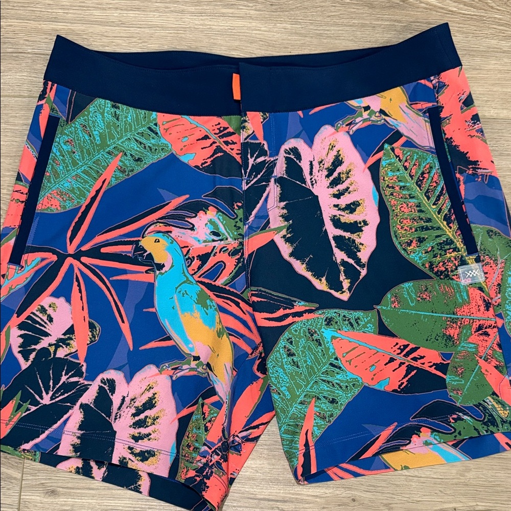 BNWT RHONE Men’s Tropical Print Board Shorts - Multicolor Sz 32